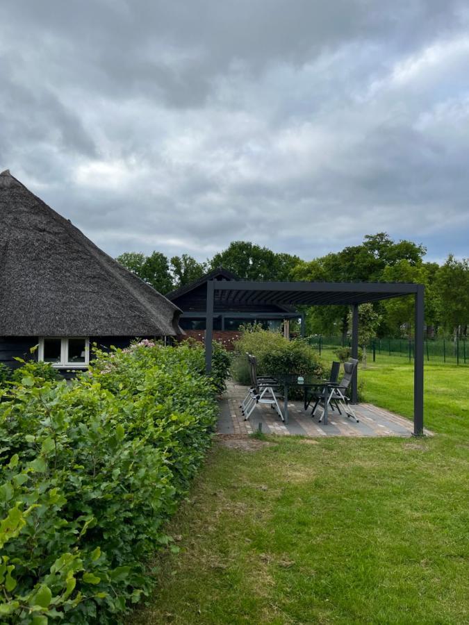 De Stal - Buitenplaats Ruitenveen, Prive! Nieuwleusen Exteriör bild